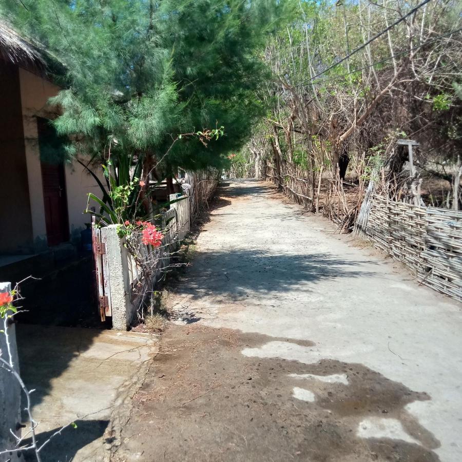 We'Be Cottages Ilhas Gili Exterior foto