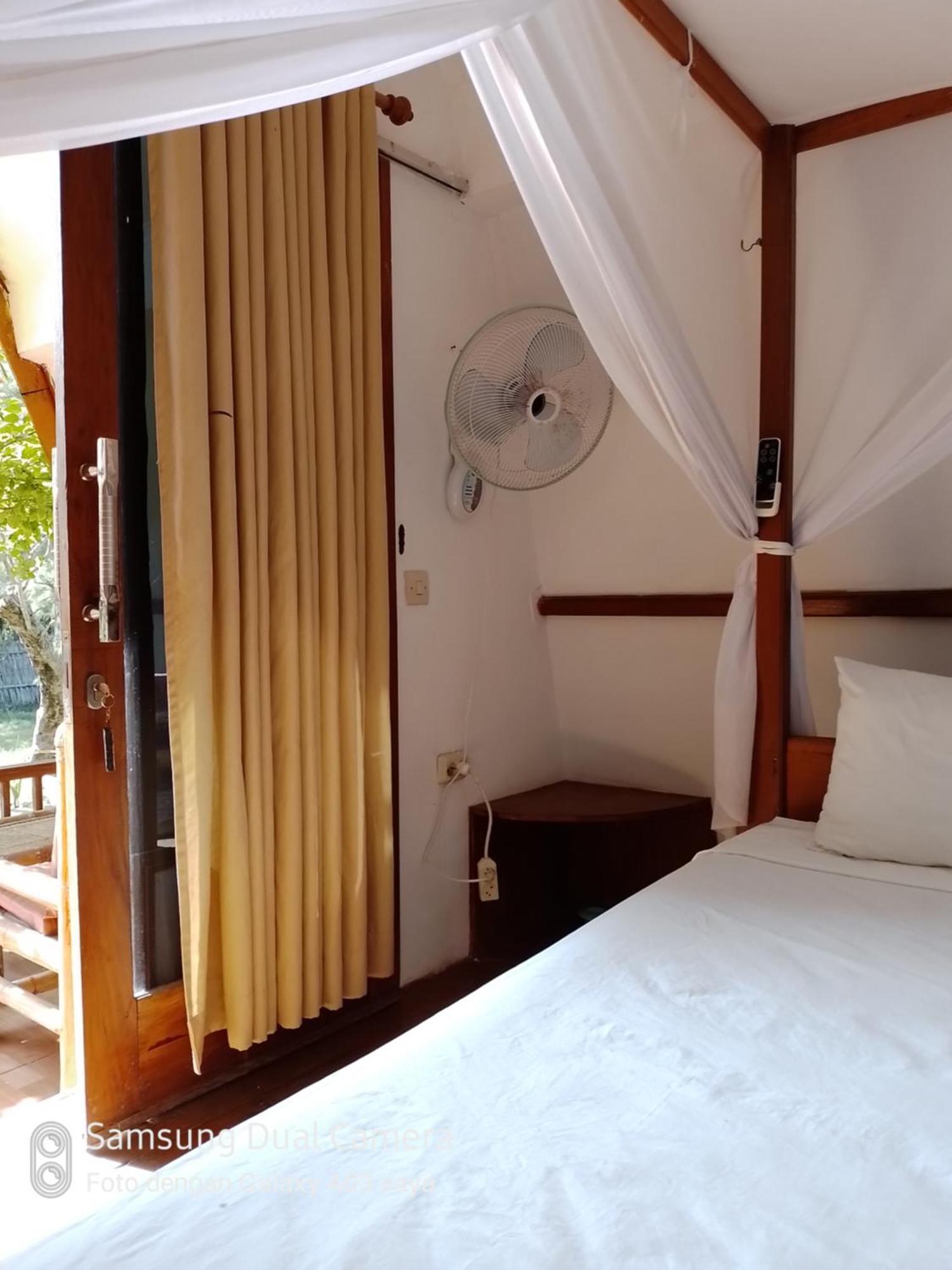 We'Be Cottages Ilhas Gili Exterior foto