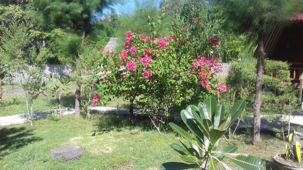 We'Be Cottages Ilhas Gili Exterior foto