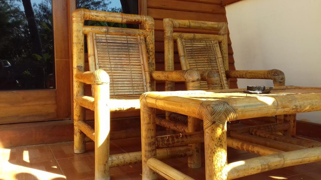 We'Be Cottages Ilhas Gili Exterior foto